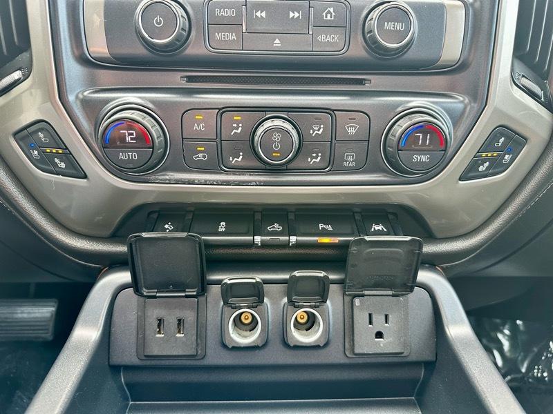 Chevrolet Silverado 1500 High Country Crew Cab 2WD 2018