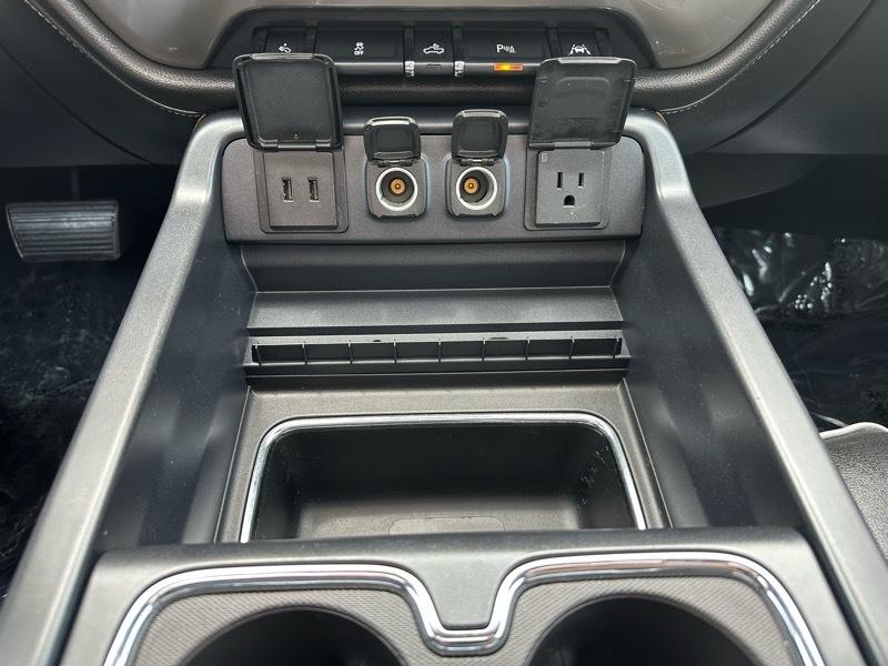 Chevrolet Silverado 1500 High Country Crew Cab 2WD 2018