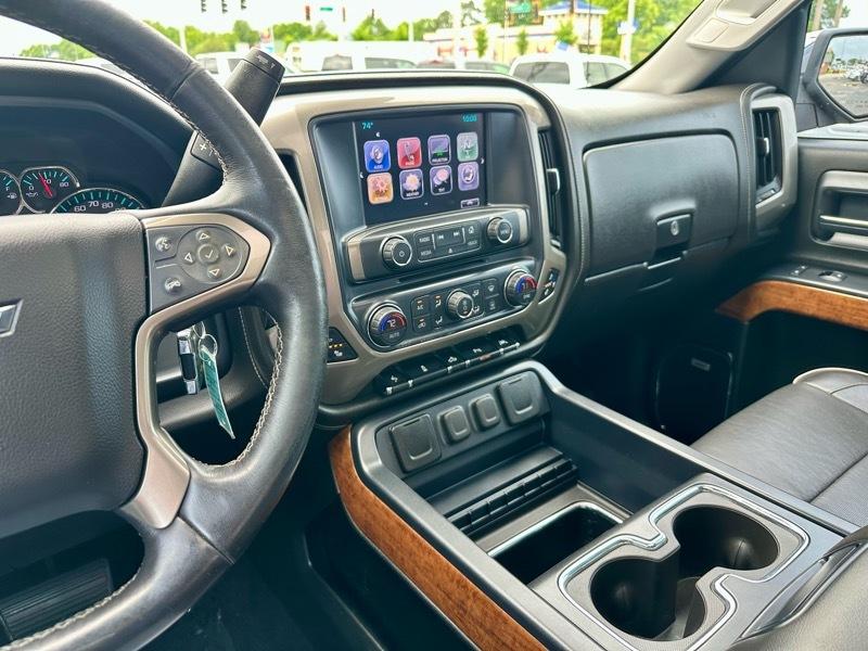 Chevrolet Silverado 1500 High Country Crew Cab 2WD 2018