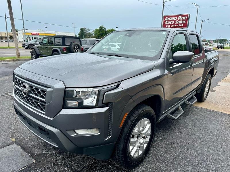 Nissan Frontier SV Crew Cab 4WD 2023