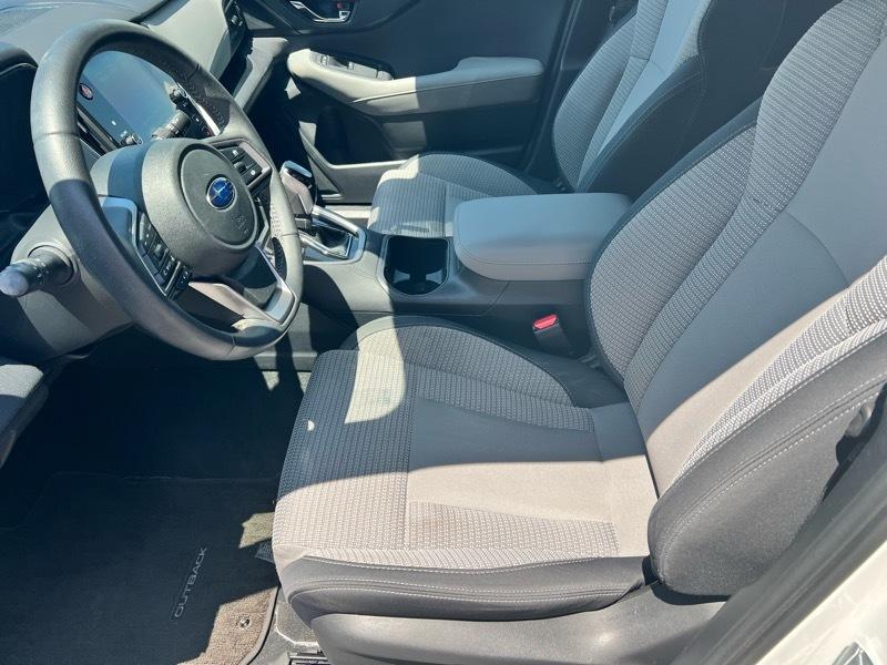 Subaru Outback Premium 2024