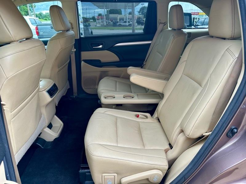 Toyota Highlander XLE 2018