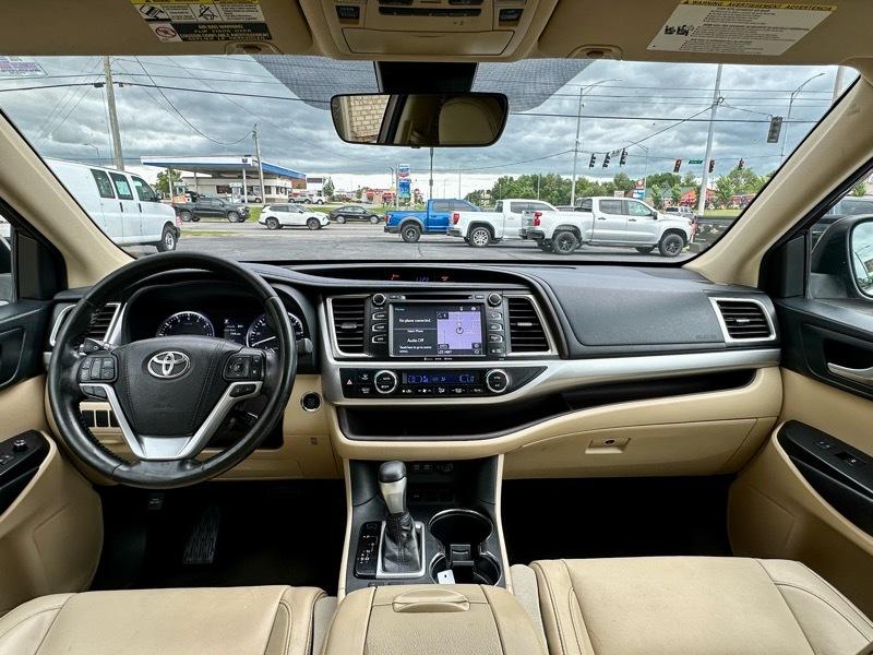 Toyota Highlander XLE 2018