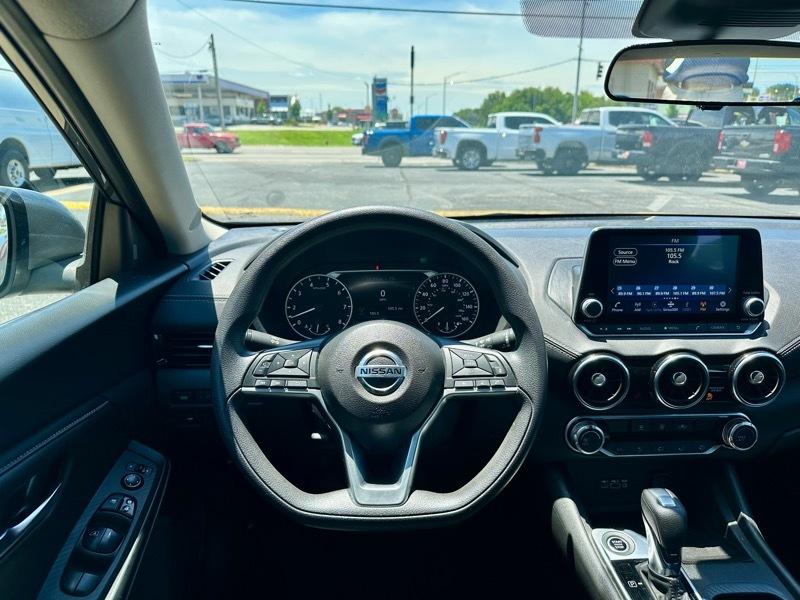 Nissan Sentra SV 2023