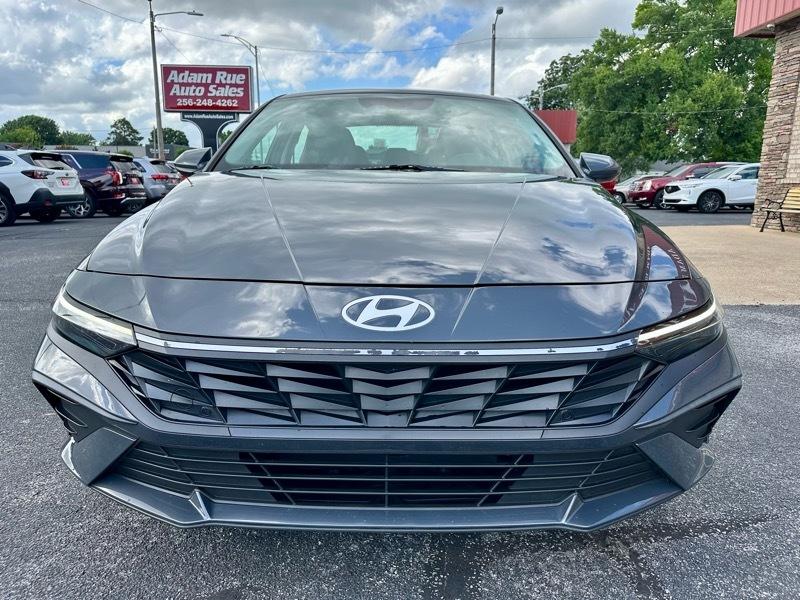 Hyundai Elantra SEL 2024