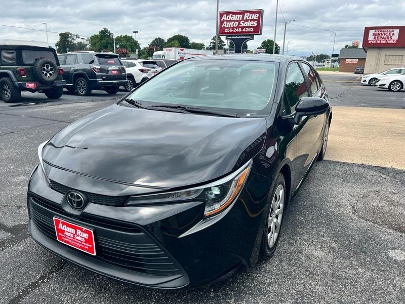 Toyota Corolla LE 2024