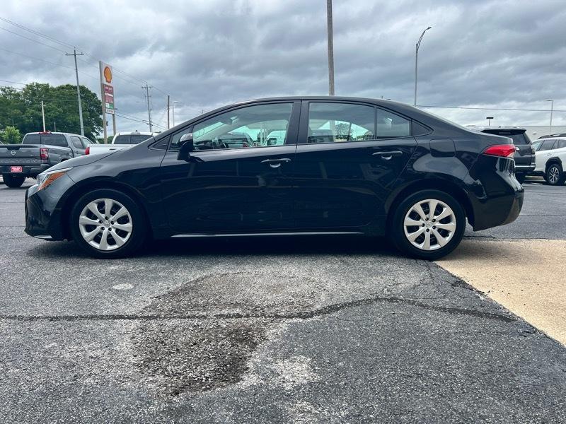 Toyota Corolla LE 2024