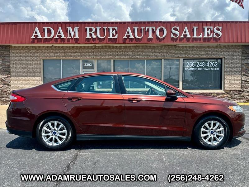 Ford Fusion S 2016
