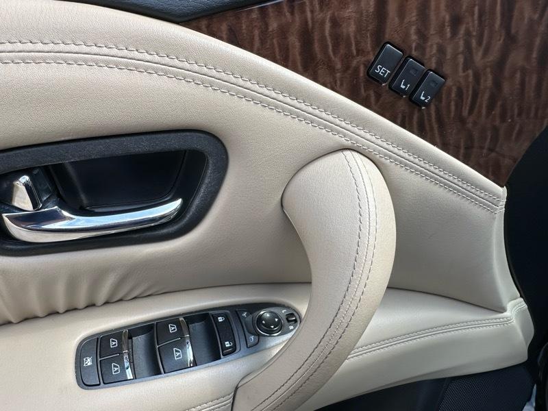 Nissan Armada Platinum 2WD 2019