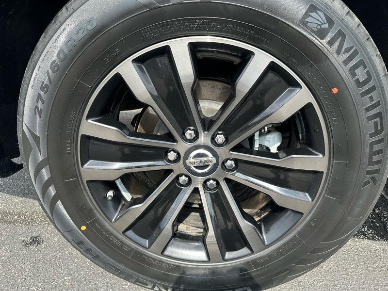 Nissan Armada Platinum 2WD 2019