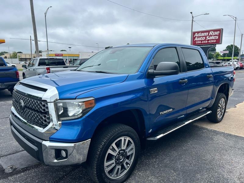 Toyota Tundra SR5 5.7L V8 FFV CrewMax 4WD 2018