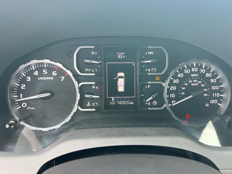 Toyota Tundra SR5 5.7L V8 FFV CrewMax 4WD 2018