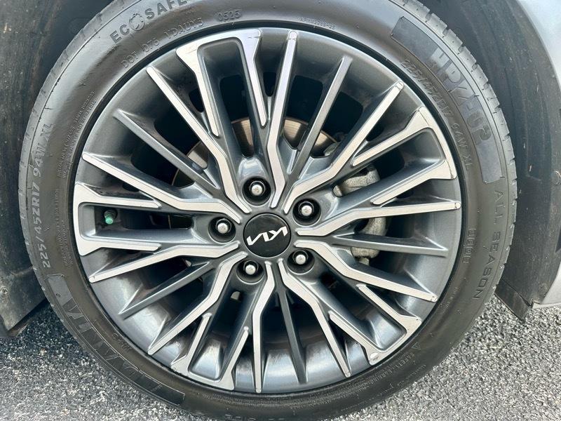 Kia Forte GT Line 2024