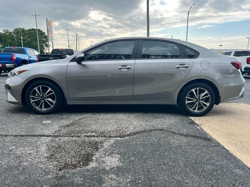 Kia Forte LX 2024