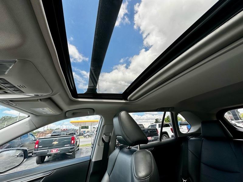 2019 Toyota RAV4 XLE Premium - Photo 25
