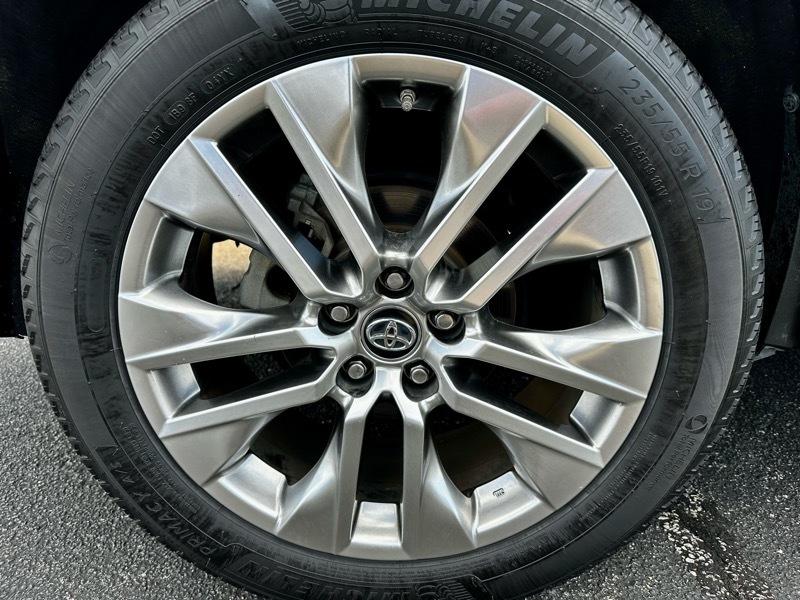 2019 Toyota RAV4 XLE Premium - Photo 30