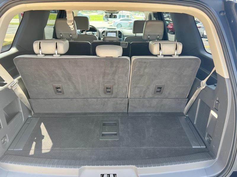 Ford Expedition XLT 2021