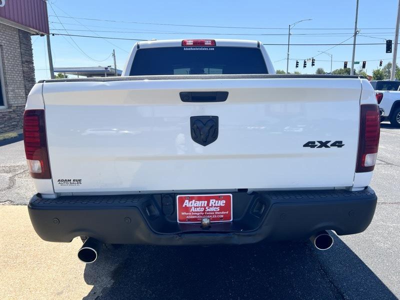 RAM 1500 Classic Warlock 4x4 Crew Cab 5'7" Box 2021