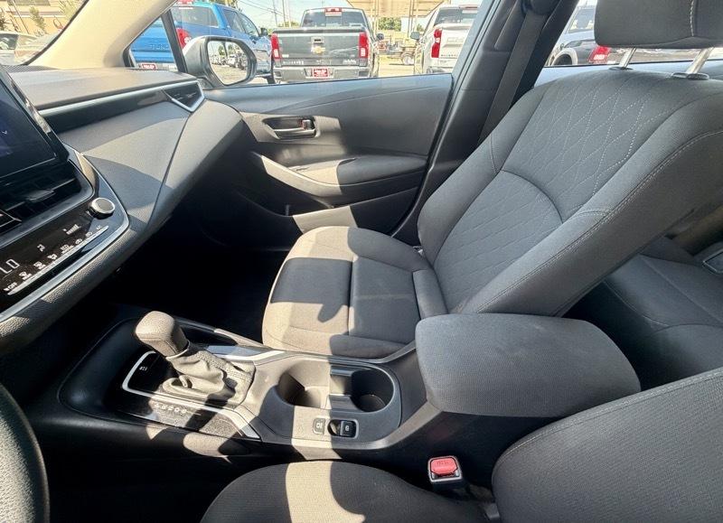 Toyota Corolla LE 2023