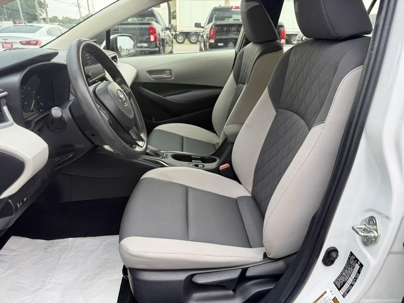 Toyota Corolla LE 2023