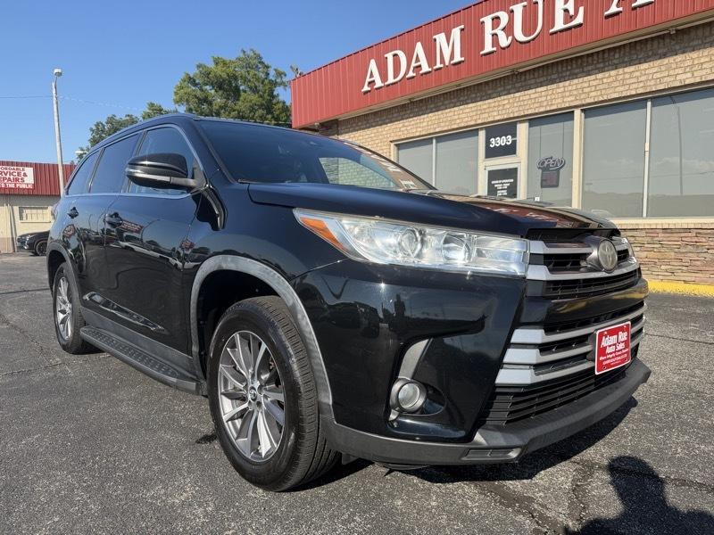 Toyota Highlander SE FWD V6 2019