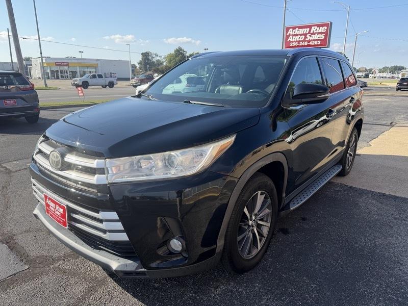 Toyota Highlander SE FWD V6 2019