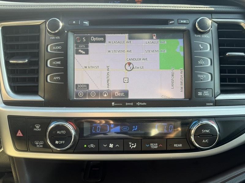 Toyota Highlander SE FWD V6 2019