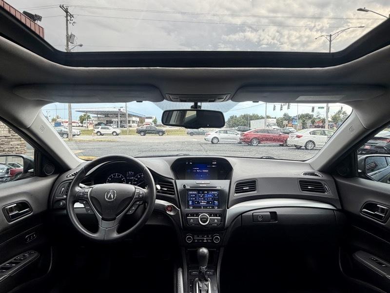 Acura ILX 8-Spd AT w/ Premium Package 2016