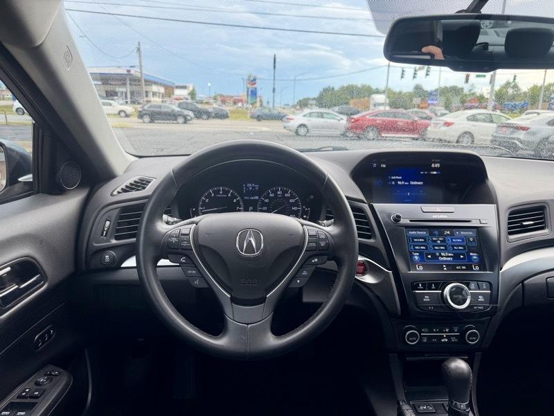 Acura ILX 8-Spd AT w/ Premium Package 2016