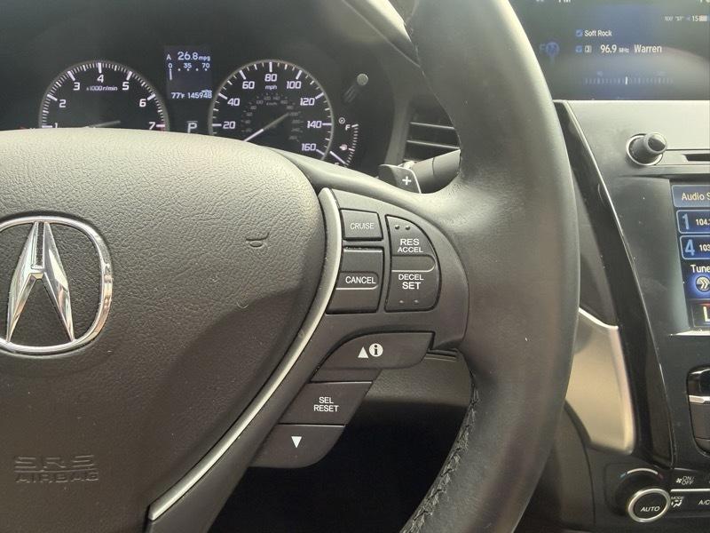 Acura ILX 8-Spd AT w/ Premium Package 2016
