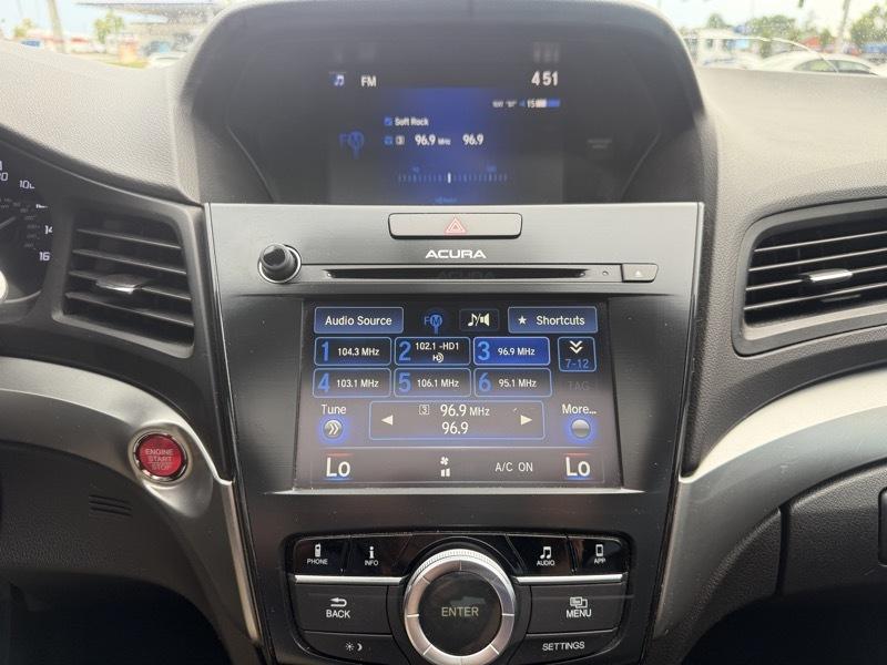 Acura ILX 8-Spd AT w/ Premium Package 2016