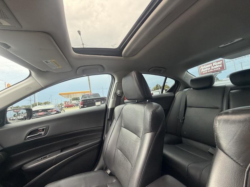 Acura ILX 8-Spd AT w/ Premium Package 2016