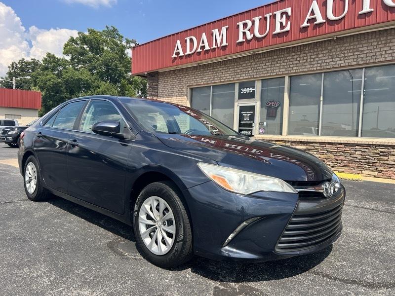 Toyota Camry LE 2017