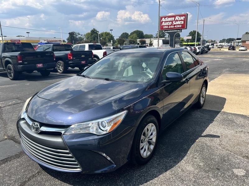 Toyota Camry LE 2017