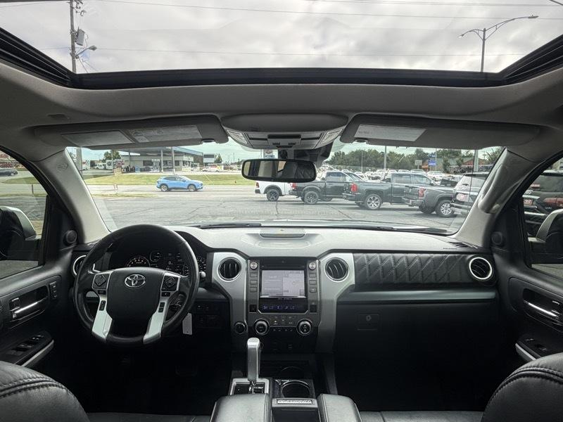 Toyota Tundra Platinum CrewMax 5.7L 4WD 2019