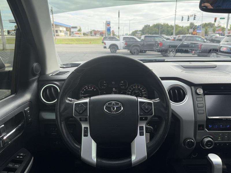 Toyota Tundra Platinum CrewMax 5.7L 4WD 2019