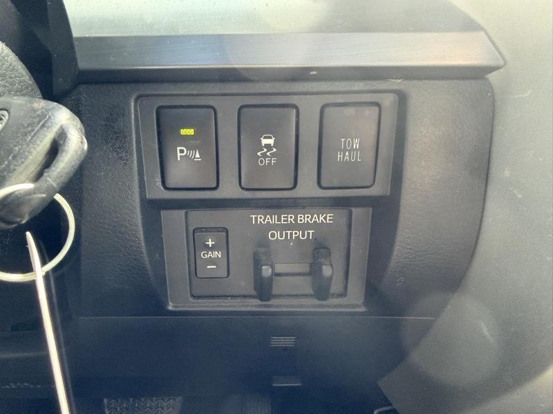 Toyota Tundra Platinum CrewMax 5.7L 4WD 2019