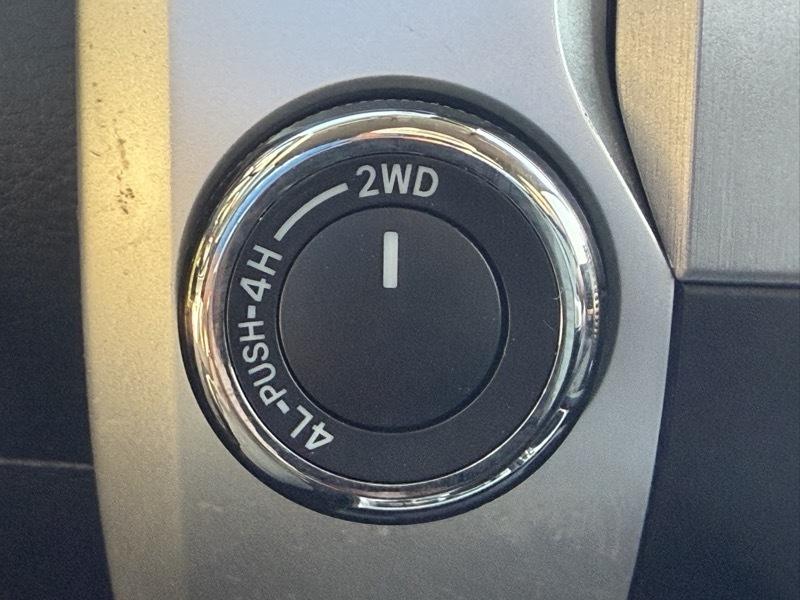 Toyota Tundra SR5 5.7L V8 FFV CrewMax 4WD 2019