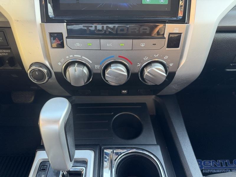 Toyota Tundra SR5 5.7L V8 FFV CrewMax 4WD 2019