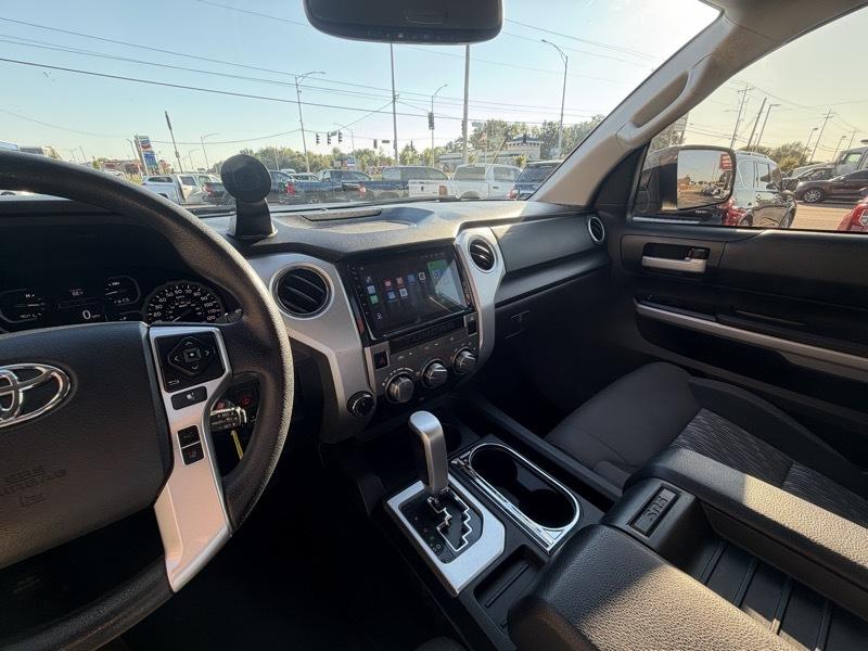 Toyota Tundra SR5 5.7L V8 FFV CrewMax 4WD 2019