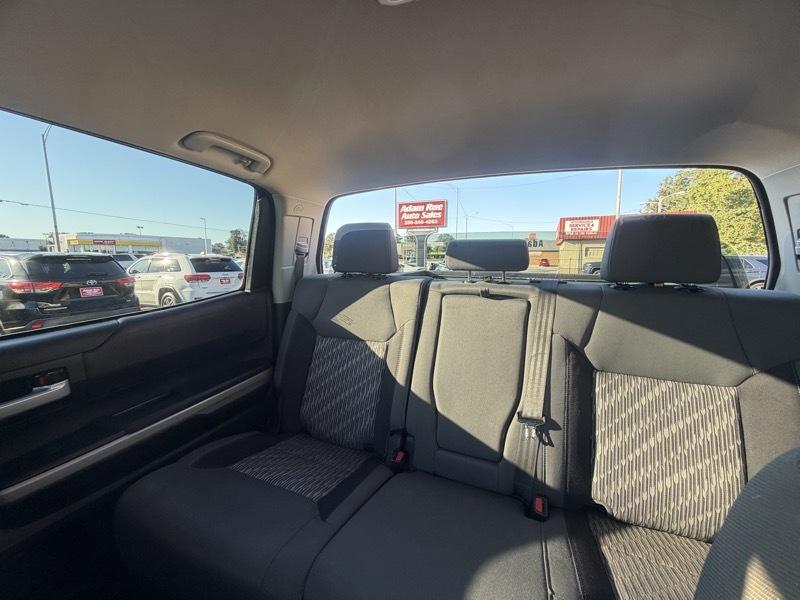 Toyota Tundra SR5 5.7L V8 FFV CrewMax 4WD 2019