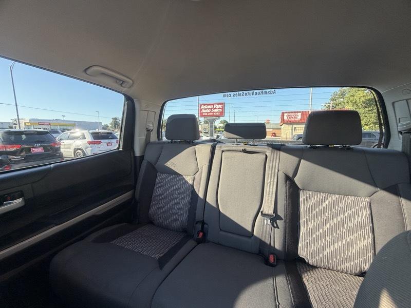 Toyota Tundra SR5 5.7L V8 FFV CrewMax 4WD 2019