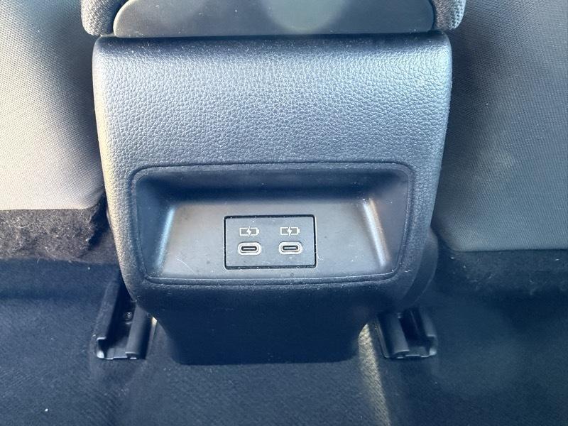 Toyota Corolla LE 2024