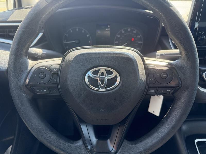 Toyota Corolla LE 2024