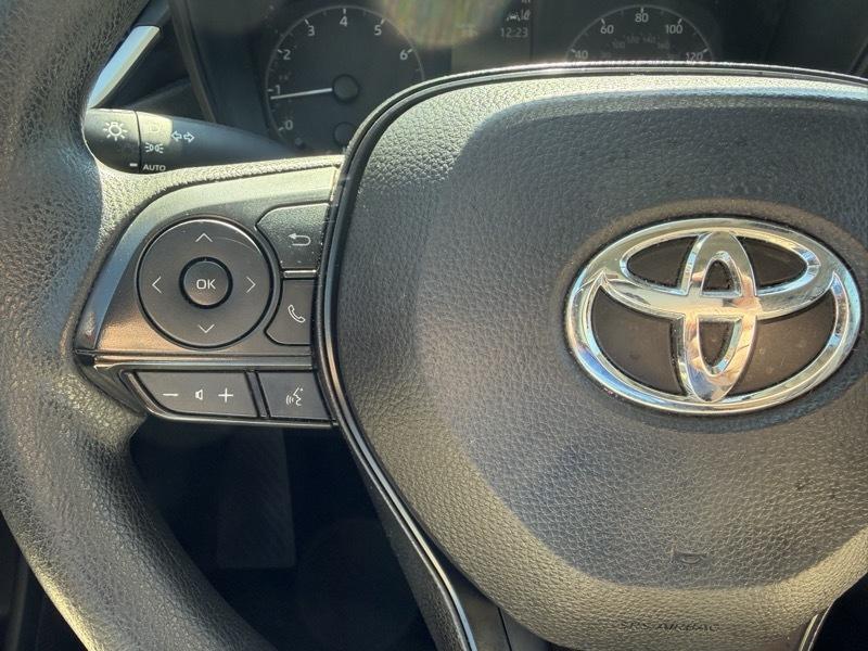 Toyota Corolla LE 2024
