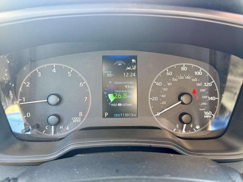 Toyota Corolla LE 2024