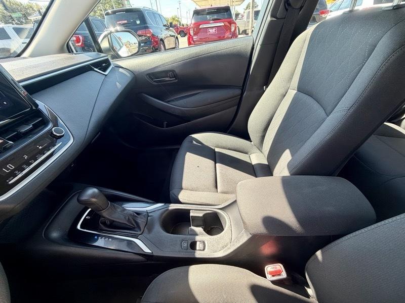 Toyota Corolla LE 2024