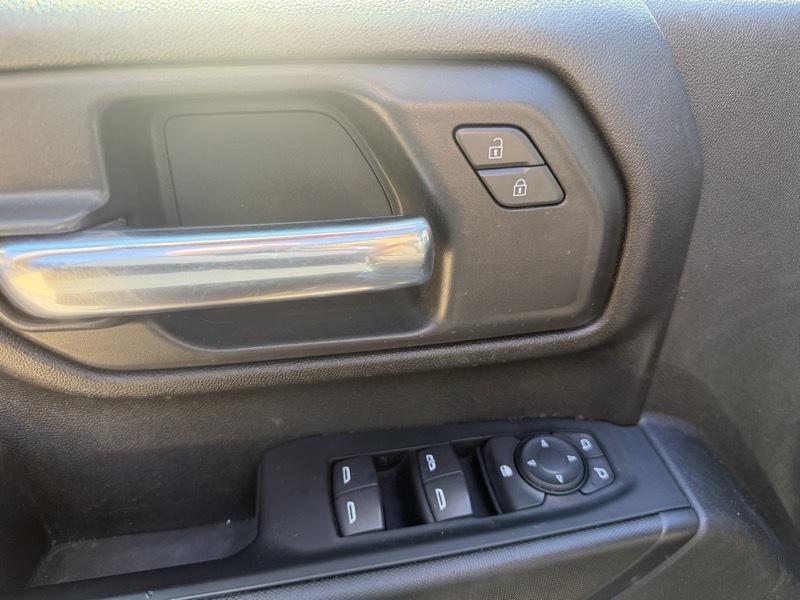 Chevrolet Silverado 2500HD Work Truck Crew Cab Short Box 4WD 2023