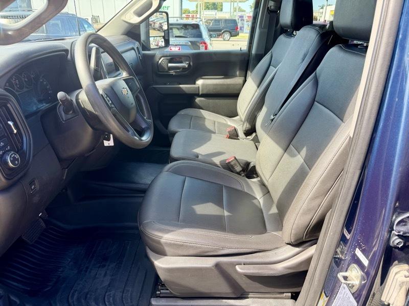 Chevrolet Silverado 2500HD Work Truck Crew Cab Short Box 4WD 2023