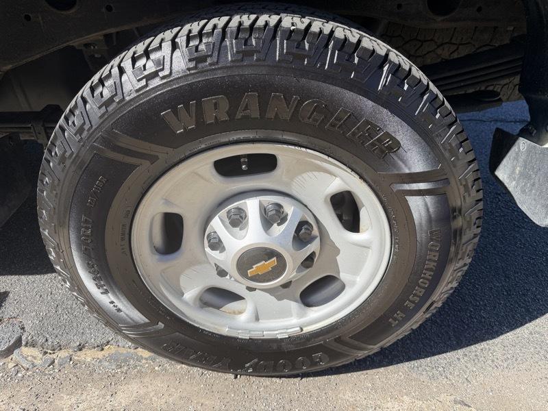 Chevrolet Silverado 2500HD Work Truck Crew Cab Short Box 4WD 2023